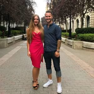 Meet your Posher, Anaya